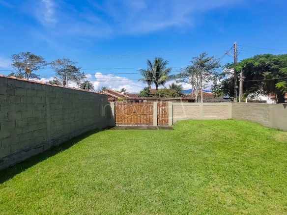 Casa para venda com 4 quartos , em PRAIA DAS PALMEIRAS com 200 m²