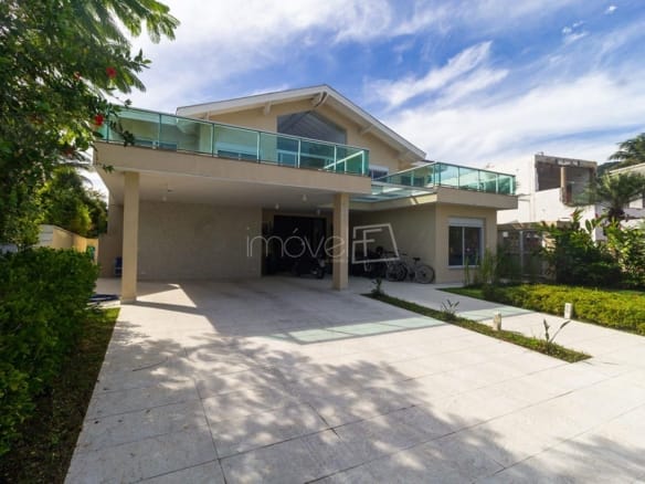Casa no Condomínio Costa Verde Tabatinga com 7 quartos, na Praia de Tabatinga com 369m²