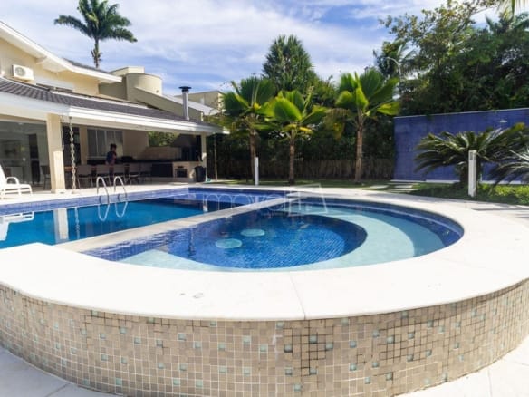 Casa no Condomínio Costa Verde Tabatinga com 7 quartos, na Praia de Tabatinga com 369m²