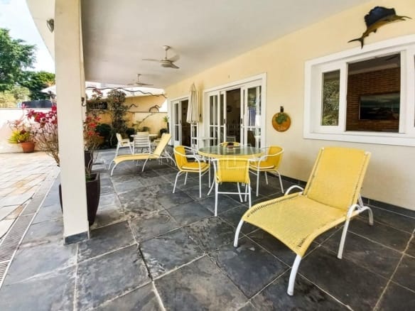 Casa no Condomínio Costa Verde Tabatinga com 4 quartos, na Praia de Tabatinga com 200m²