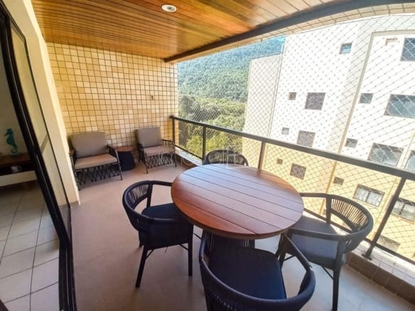 Apartamento para Aluguel com 3 quartos, em Tabatinga com 216m²