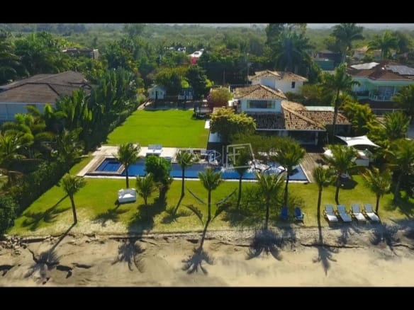 Casa de Condomínio para Venda com 5 quartos, em Mangaratiba com 900m²