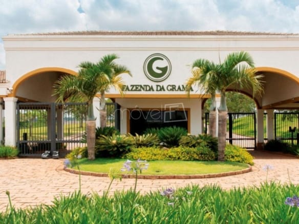 Casa no Condomínio Fazenda da Grama para venda com 6 quartos, em Distrito Industrial Benedito Storani com 1300m²