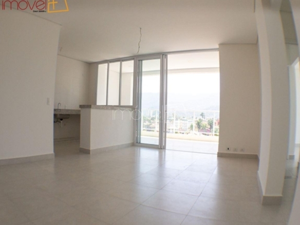 Apartamento para Venda com 3 quartos, em Poiares com 130m²