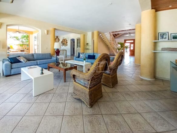 Casa no Condomínio Costa Verde Tabatinga com 5 quartos, na Praia de Tabatinga com 280m²
