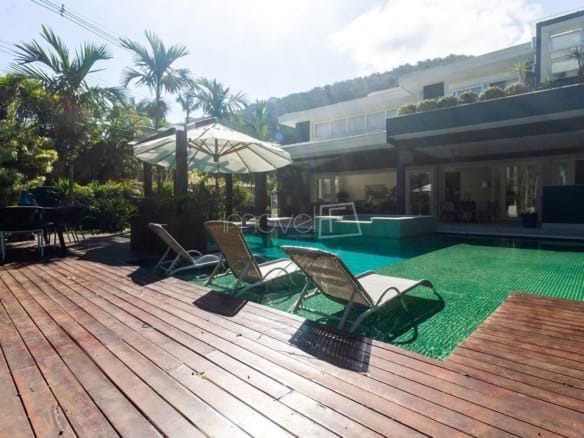 Casa no Condomínio Costa Verde Tabatinga com 8 quartos, na Praia de Tabatinga com 635m²
