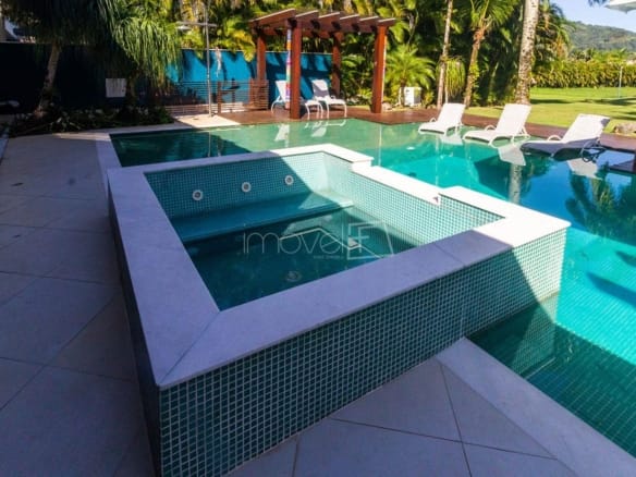 Casa no Condomínio Costa Verde Tabatinga com 8 quartos, na Praia de Tabatinga com 635m²