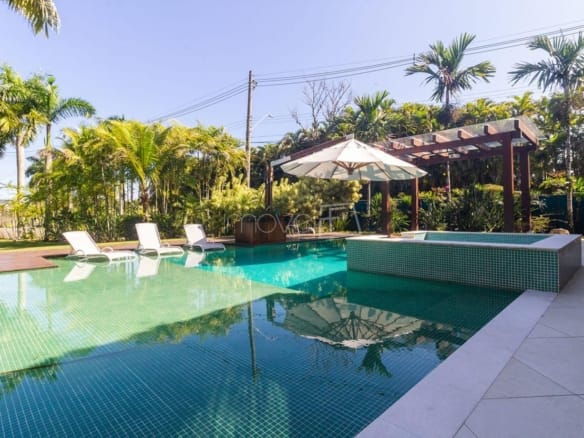 Casa no Condomínio Costa Verde Tabatinga com 8 quartos, na Praia de Tabatinga com 635m²