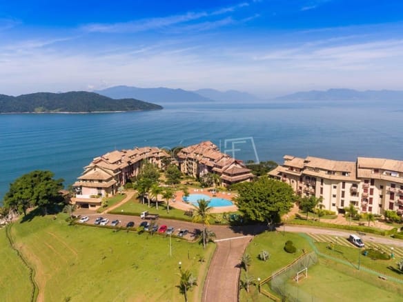Cobertura no Condomínio Costa Verde Tabatinga, Setor As Gaivotas com 4 quartos, na Praia de Tabatinga com 200m²