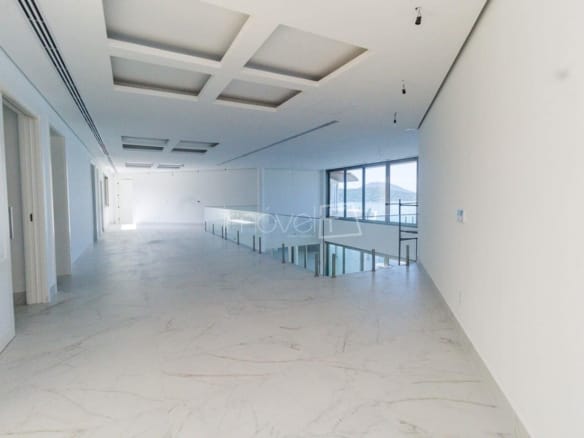 Casa de Condomínio para Venda com 10 quartos, em Praia de Santa Rita com 2530m²