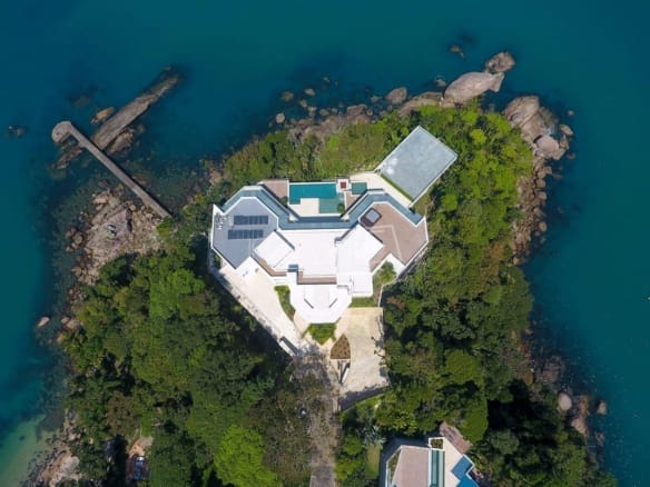 Casa de Condomínio para Venda com 10 quartos, em Praia de Santa Rita com 2530m²