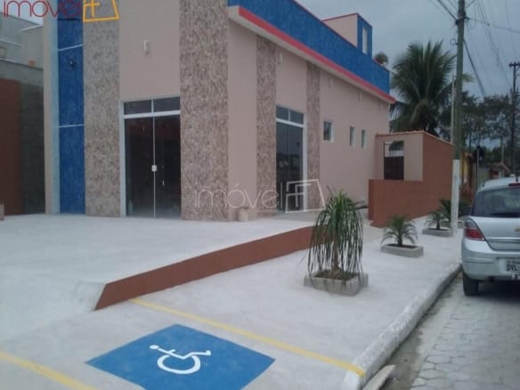 Ponto Comercial para Venda com 2 quartos, em Jardim das Palmeiras com 20000m²