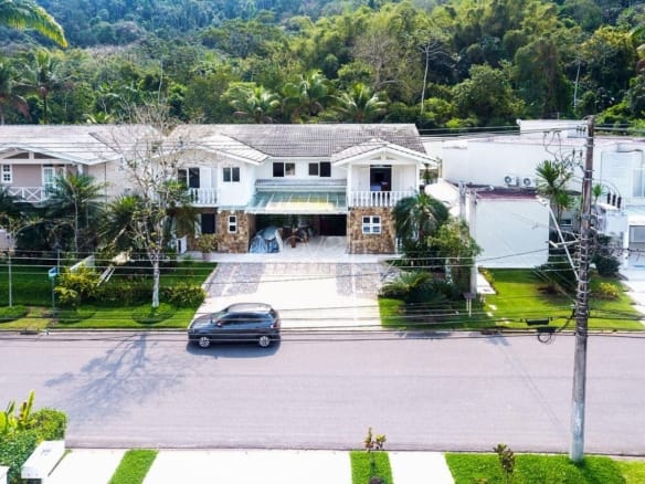 Casa no Condomínio Costa Verde Tabatinga com 6 quartos, na Praia de Tabatinga com 350m²