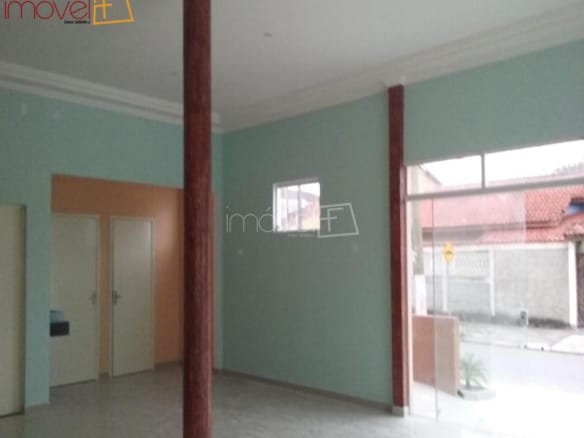 Ponto Comercial para Venda com 2 quartos, em Jardim das Palmeiras com 20000m²