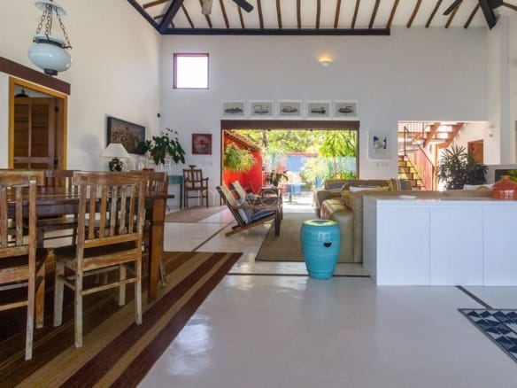 Casa para Venda com 6 quartos, em Ilhabela com 458m²