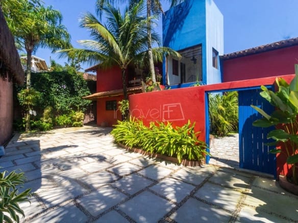 Casa para Venda com 6 quartos, em Ilhabela com 458m²