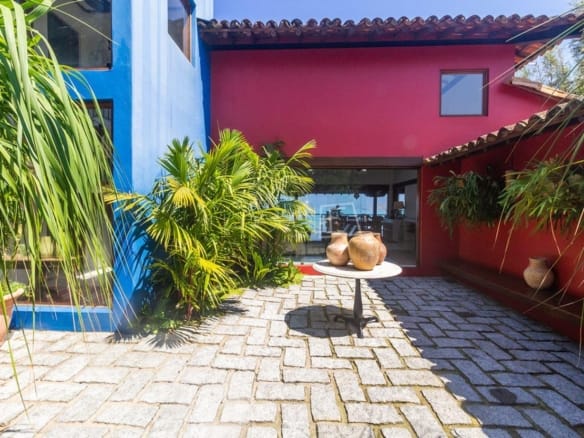 Casa para Venda com 6 quartos, em Ilhabela com 458m²