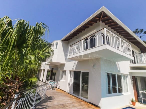 Casa para Venda com 4 quartos, em Ilhabela com 449m²
