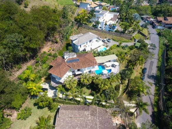 Casa para Venda com 4 quartos, em Ilhabela com 449m²