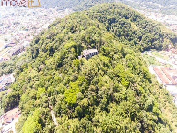 Terreno para Venda com  quartos, em Prainha com 200000m²