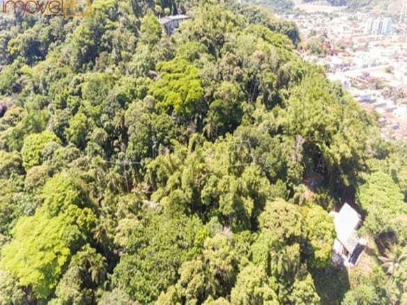 Terreno para Venda com  quartos, em Prainha com 200000m²