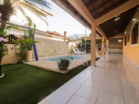 Casa para Venda com 4 quartos, em Ilhabela com 261,98m²