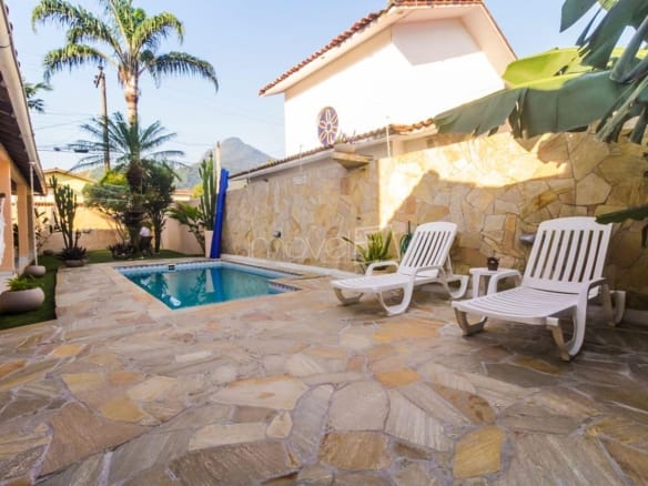 Casa para Venda com 4 quartos, em Ilhabela com 261,98m²