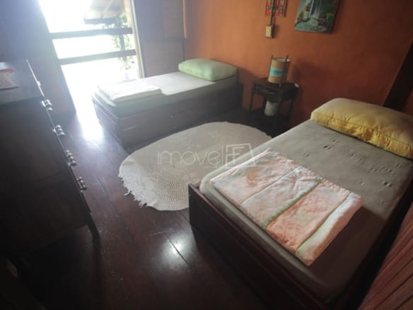 Casa de Condomínio para Venda com 4 quartos, em Verde Mar com 300m²