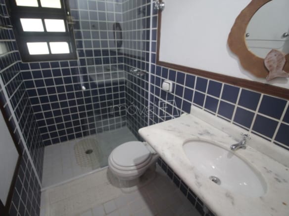 Casa de Condomínio para Venda com 4 quartos, em Verde Mar com 300m²