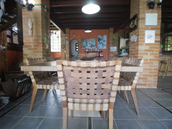 Casa de Condomínio para Venda com 4 quartos, em Verde Mar com 300m²