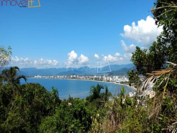 Terreno para Venda com  quartos, em Prainha com 200000m²