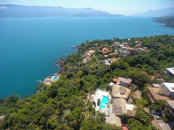 Casa de Condomínio para Venda com 4 quartos, em Ilhabela com 147m²