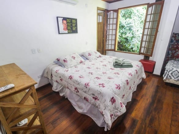 Casa de Condomínio para Venda com 4 quartos, em Ilhabela com 147m²