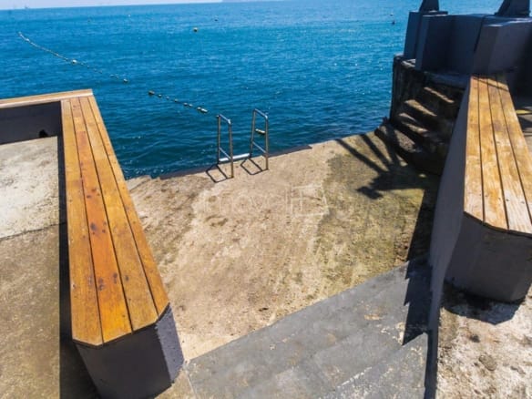 Casa de Condomínio para Venda com 4 quartos, em Ilhabela com 147m²