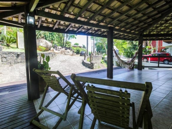 Casa de Condomínio para Venda com 4 quartos, em Ilhabela com 147m²