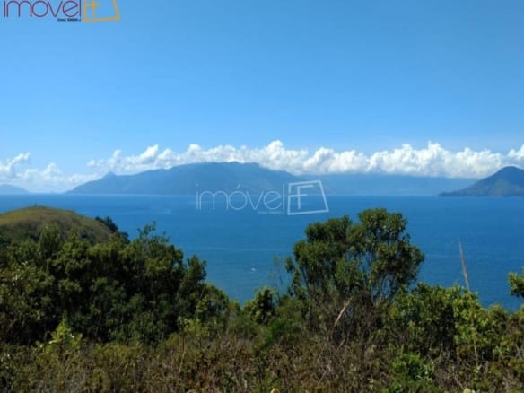 Terreno para Venda com  quartos, em Prainha com 200000m²