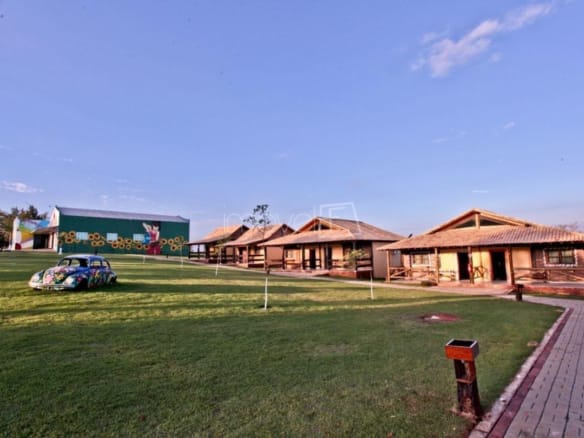 Hotel para Venda com 35 quartos, em Cesário Lange com 120000m²