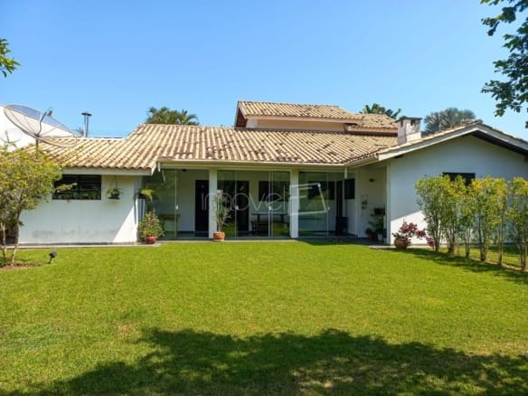 Casa no Condomínio Costa Verde Tabatinga com 4 quartos, na Praia de Tabatinga com 300m²