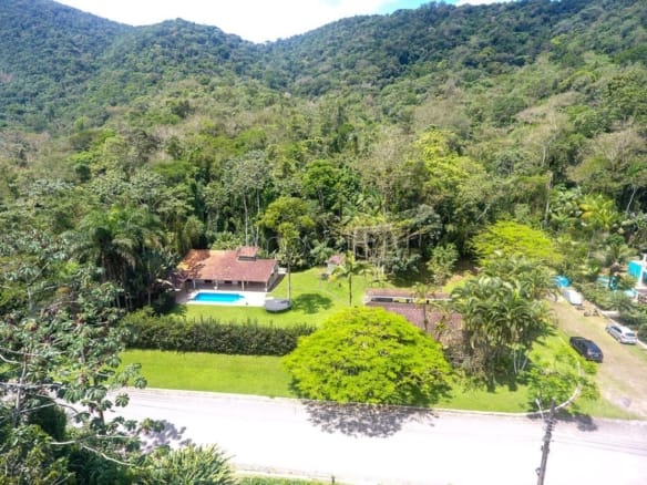 Casa de Condomínio para Venda com 5 quartos, em Praia da Mococa com 300m²