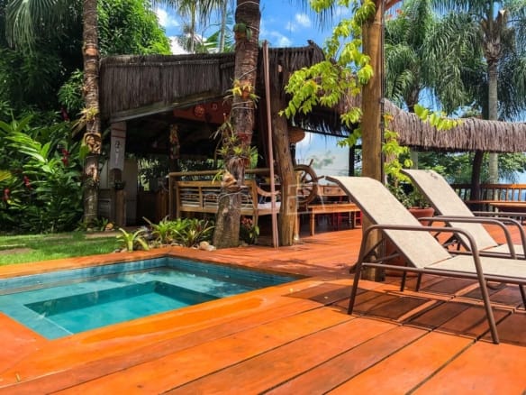 Casa para Venda com 5 quartos, em Praia do Julião com 611m²
