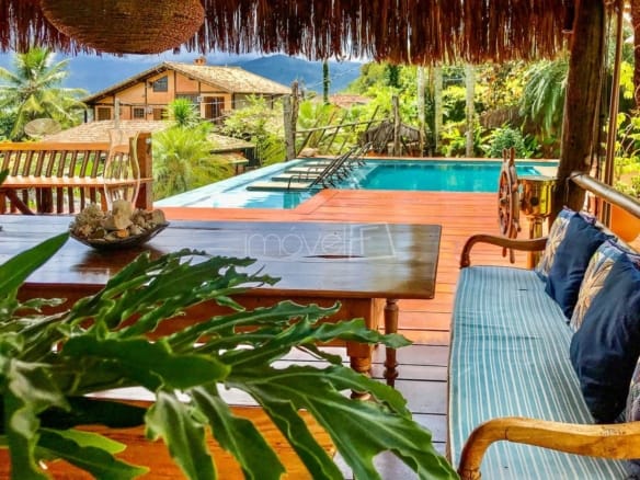 Casa para Venda com 5 quartos, em Praia do Julião com 611m²