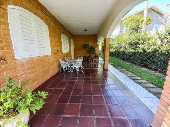 Casa de Condomínio para Venda com 3 quartos, na Praia da Cocanha com 180m²