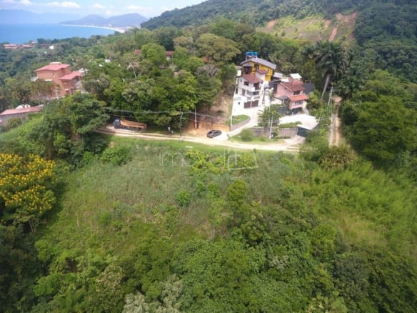 Terrenos para Venda em Condomínio Roteiro do Sol – Caraguatatuba.