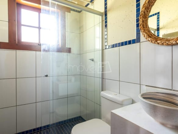 Sítio para Venda com 10 quartos, em Delfinópolis com 1400m²