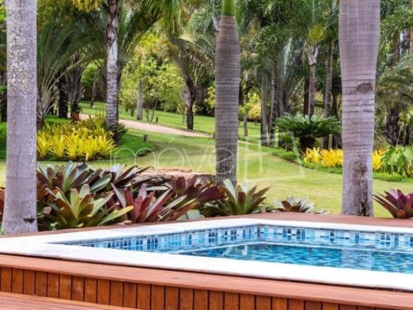Sítio para Venda com 10 quartos, em Delfinópolis com 1400m²