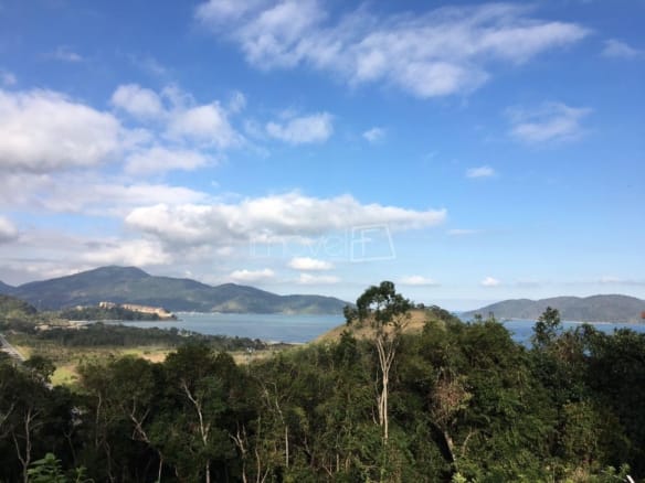 Terrenos para Venda em Condomínio Roteiro do Sol – Caraguatatuba.