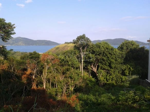 Terrenos para Venda em Condomínio Roteiro do Sol – Caraguatatuba.