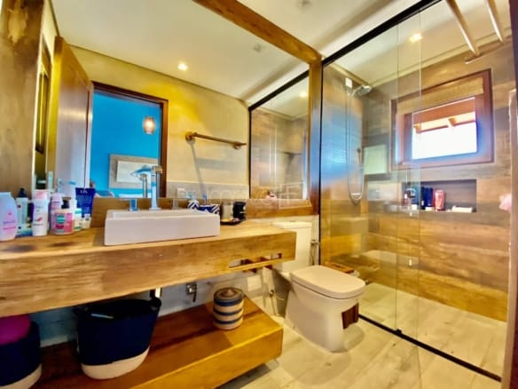 Casa de Condomínio para Venda com 9 quartos, em Ilhabela com 905m²