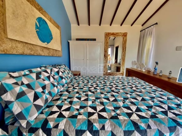 Casa de Condomínio para Venda com 9 quartos, em Ilhabela com 905m²