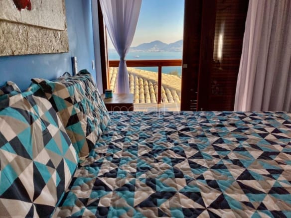 Casa de Condomínio para Venda com 9 quartos, em Ilhabela com 905m²